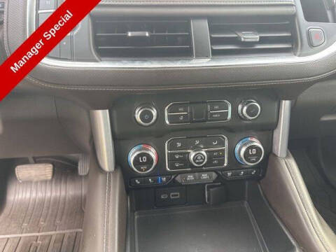 2022 GMC Yukon SLT