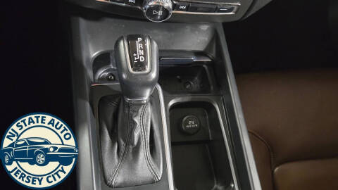 2018 Volvo XC60 T5 Momentum