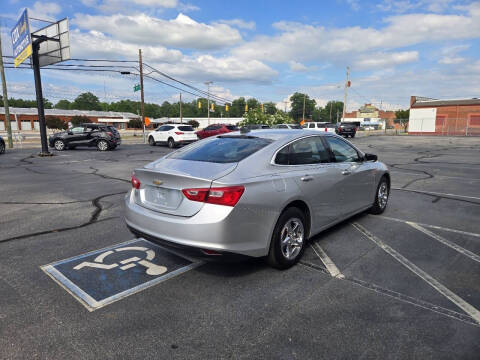 2018 Chevrolet Malibu LS