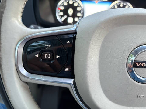 2016 Volvo XC90 T6 Inscription