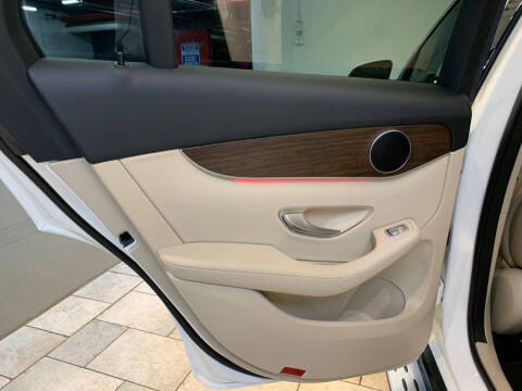 2021 Mercedes-Benz GLC GLC 300 4MATIC