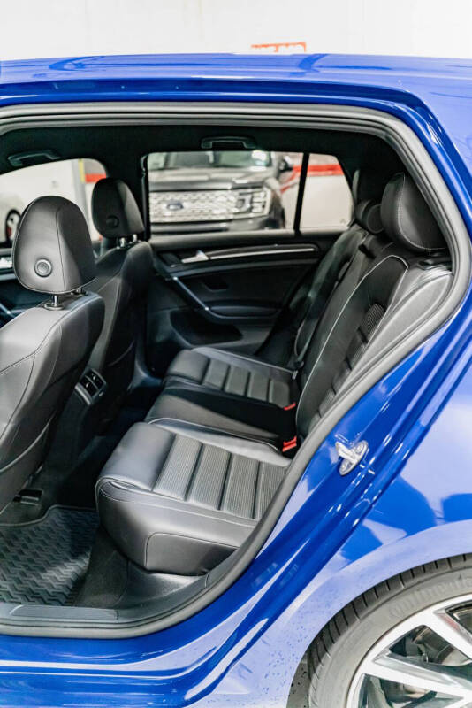 2019 Volkswagen Golf R 4Motion