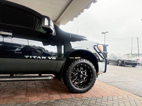 2019 Nissan Titan SV