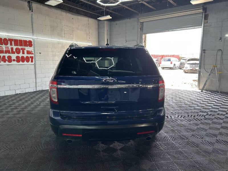 2012 Ford Explorer