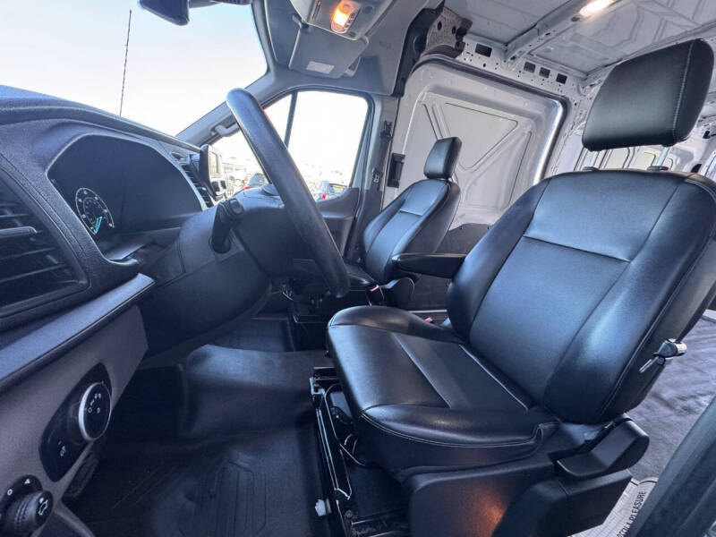 2020 Ford Transit 250