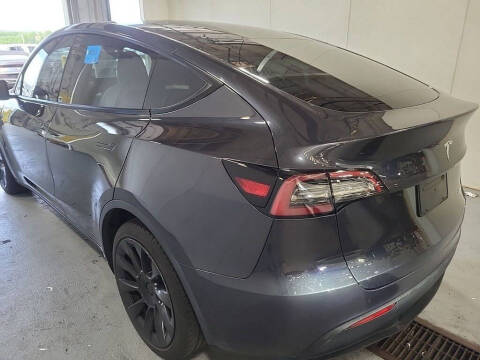 2024 Tesla Model Y Long Range