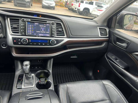 2015 Toyota Highlander Limited