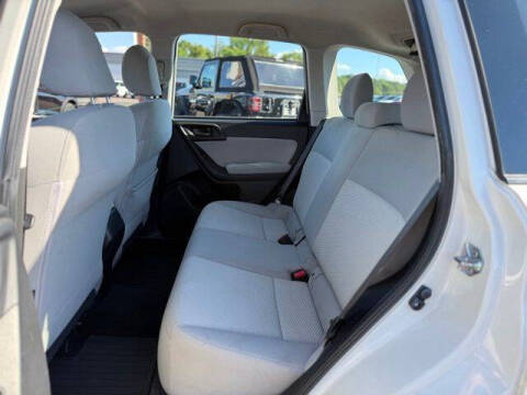 2015 Subaru Forester 2.5i