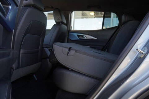 2025 Chevrolet Equinox EV LT 2