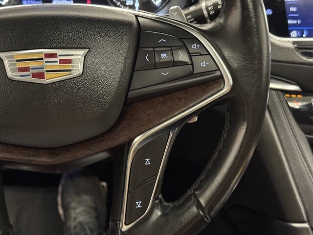 2021 Cadillac XT5 Sport