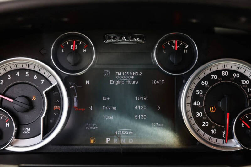 2015 RAM 1500 SLT