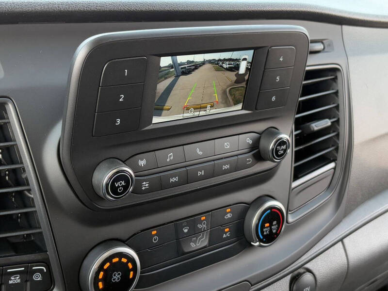 2025 Ford Transit 250