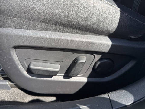 2023 Mazda CX-50 2.5 S Preferred Plus