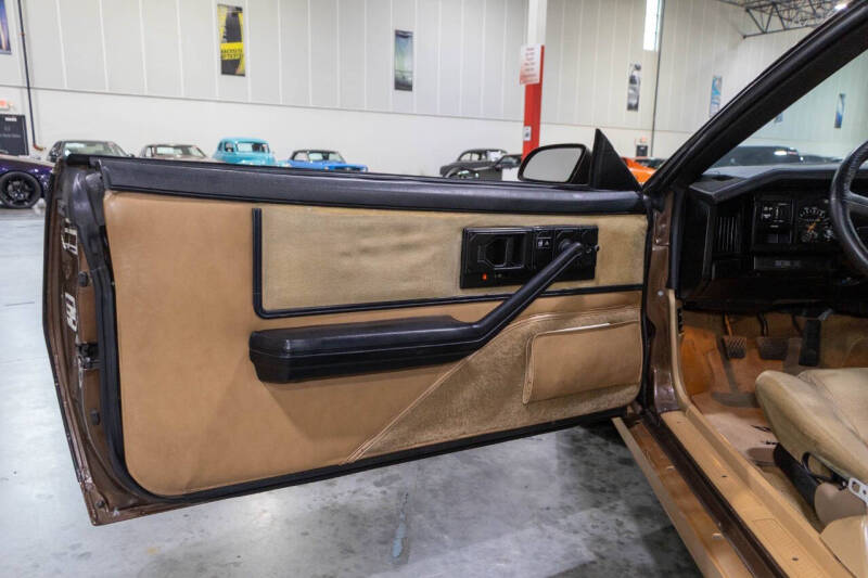 1984 Pontiac Firebird Trans Am