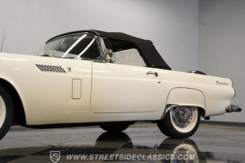 1956 Ford Thunderbird