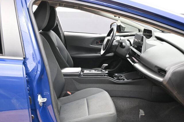 2023 Toyota Prius LE