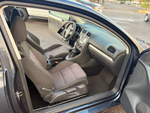 2010 Volkswagen Golf 2.5L PZEV