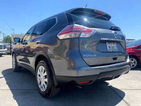 2015 Nissan Rogue S