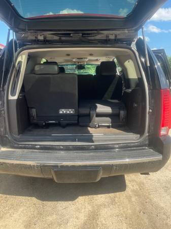 2014 Cadillac Escalade Luxury