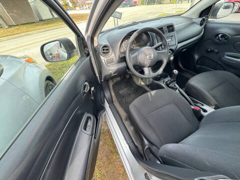 2014 Nissan Versa 1.6 S