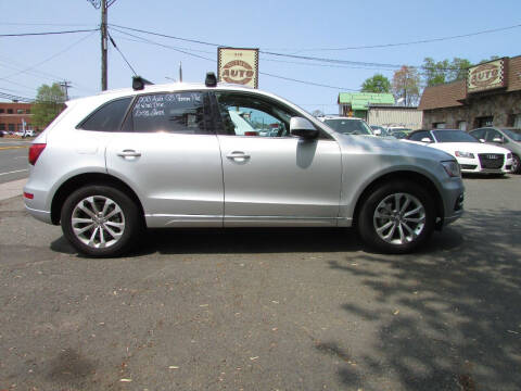 2013 Audi Q5 for sale at Nutmeg Auto Wholesalers Inc in East Hartford CT