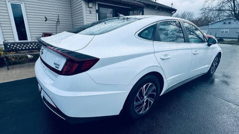 2021 Hyundai Sonata Hybrid Blue