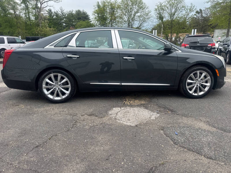 2013 Cadillac XTS Luxury Collection