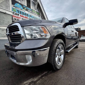 2018 RAM 1500 SLT