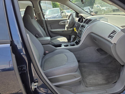 2010 Chevrolet Traverse LS
