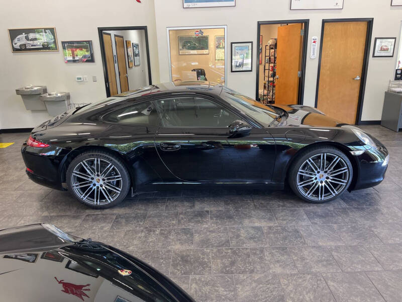 2016 Porsche 911 Carrera Black Edition