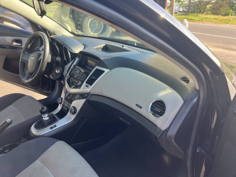 2012 Chevrolet Cruze LS