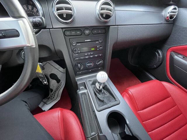 2006 Ford Mustang GT Premium