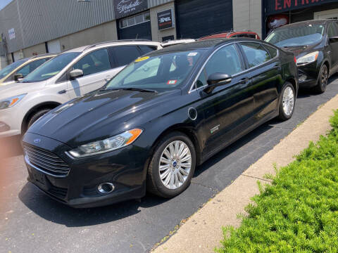 2016 Ford Fusion Energi SE Luxury