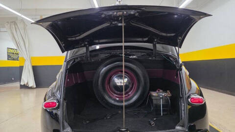 1942 Ford Super Deluxe