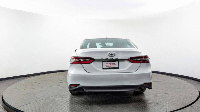 2024 Toyota Camry LE