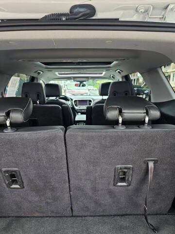 2017 GMC Acadia SLT-1