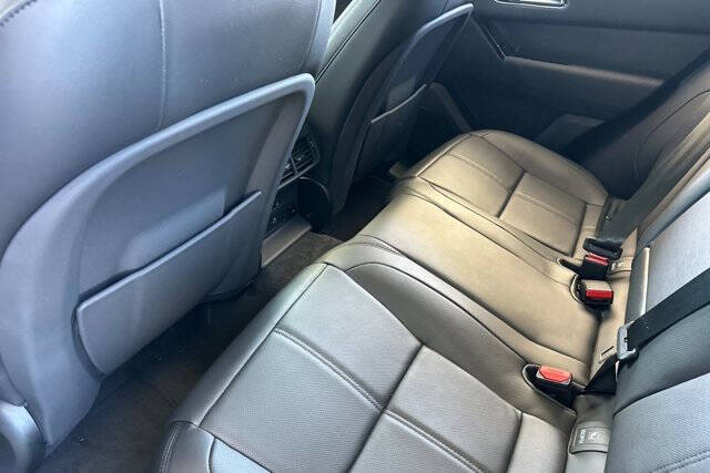 2026 Land Rover Range Rover Velar P250 S