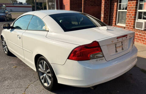 2011 Volvo C70 T5