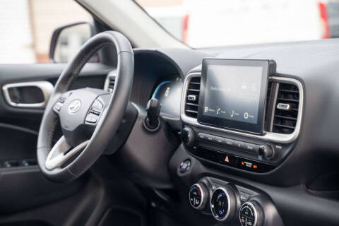 2025 Hyundai Venue SEL