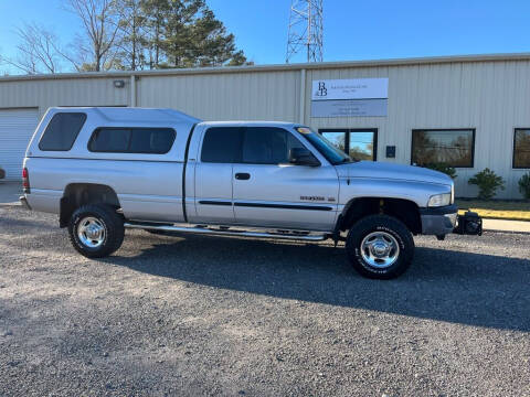 2002 Dodge Ram 2500 for sale at B & B AUTO SALES INC in Odenville AL