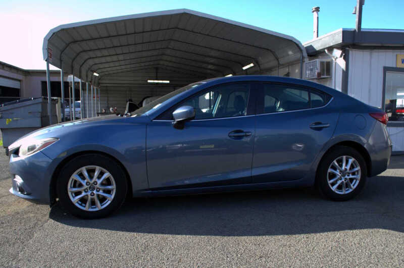 2015 Mazda MAZDA3 i Grand Touring