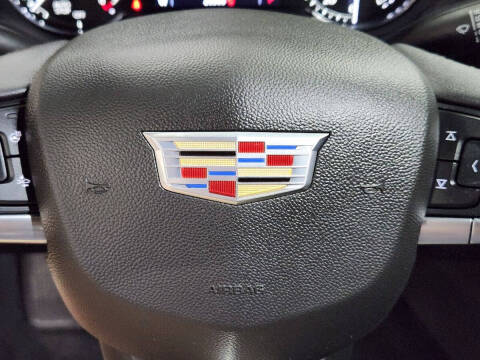 2023 Cadillac CT4 Luxury