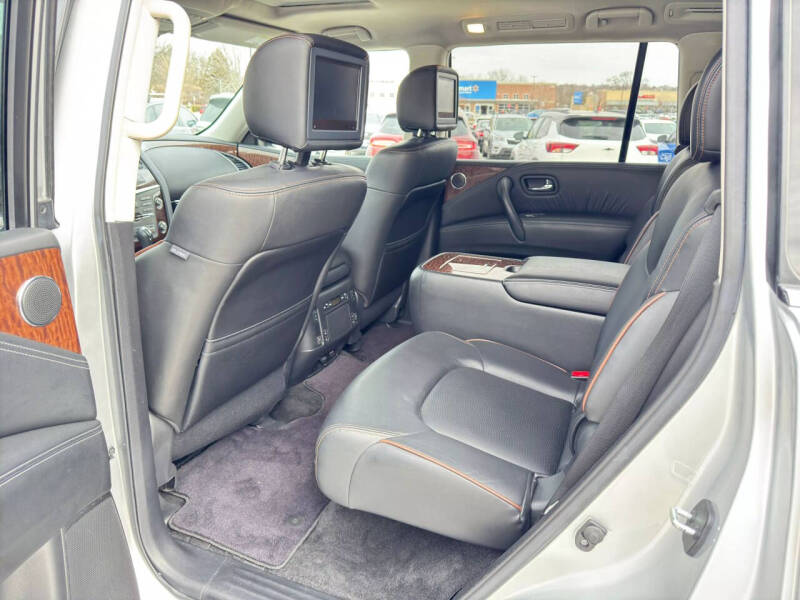 2020 Nissan Armada Platinum