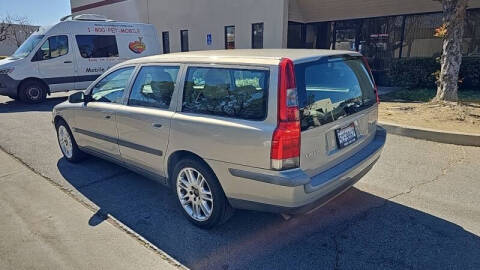 2003 Volvo V70 2.4T