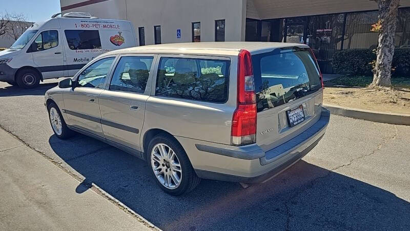 2003 Volvo V70 2.4T