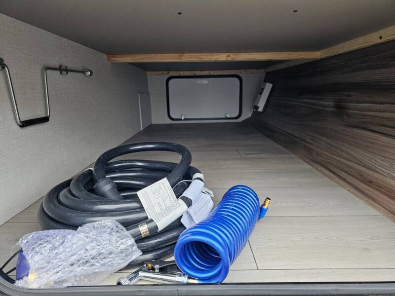 2025 KZ RV Connect SE