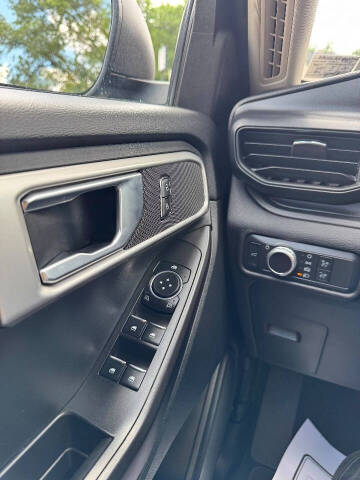 2022 Ford Explorer