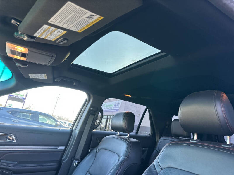 2016 Ford Explorer Sport