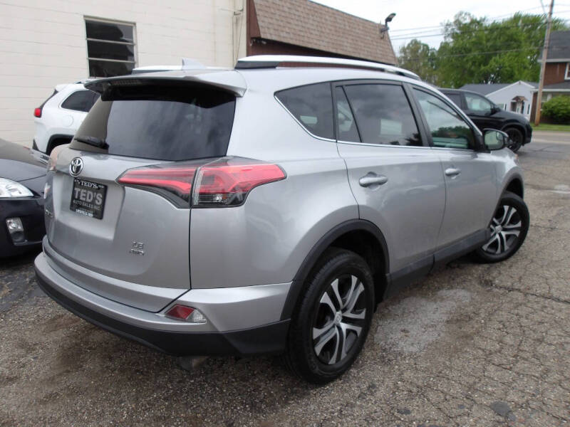 2016 Toyota RAV4 LE