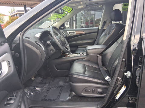 2018 Nissan Pathfinder Platinum